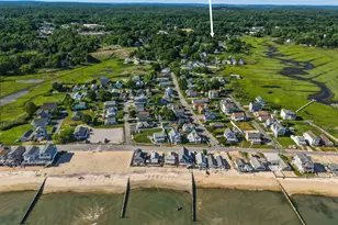 52 Chalker Beach Rd, Old Saybrook, CT 06475 - Photo 31