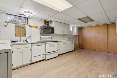 312 Bennett Street, Fairfield, CT 06825 - Photo 33