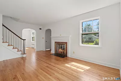 312 Bennett Street, Fairfield, CT 06825 - Photo 7