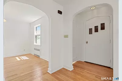 312 Bennett Street, Fairfield, CT 06825 - Photo 5