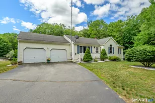 97 Lillibridge Rd, Plainfield, CT 06374 - Photo 5