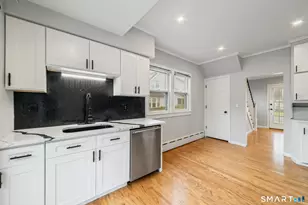 662 Milford Point Rd, Milford, CT 06460 - Photo 7