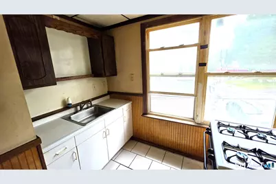 482 Main Street, Torrington, CT 06790 - Photo 31