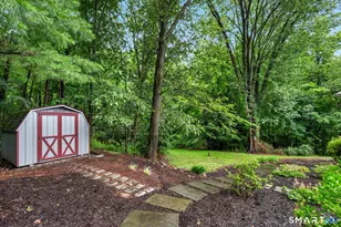 21 Lost Brook Ln, Wallingford, CT 06492 - Photo 33