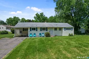 47 Hayes Rd, Simsbury, CT 06081 - Photo 1