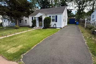 59 E Euclid St, Hartford, CT 06112 - Photo 3