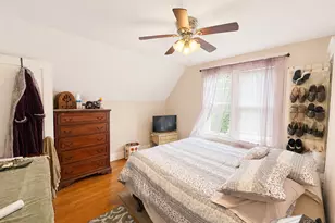 195 Montowese Ave, North Haven, CT 06473 - Photo 9