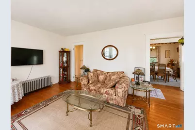 195 Montowese Avenue, North Haven, CT 06473 - Photo 5
