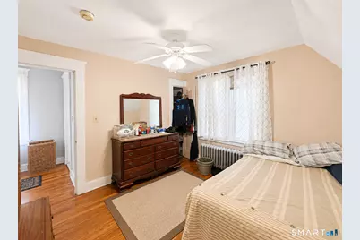 195 Montowese Avenue, North Haven, CT 06473 - Photo 7