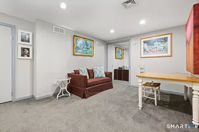 35 Lilac Lane, Danbury, CT 06810 - Photo 33