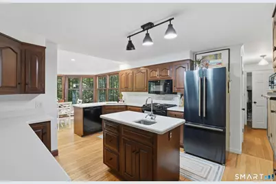 93 Maillet Lane, New Hartford, CT 06057 - Photo 11