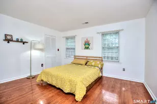 220 Stonewall Ln, Fairfield, CT 06824 - Photo 19