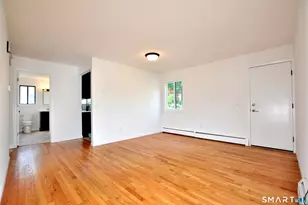 1 Meadow Ct, Simsbury, CT 06070 - Photo 15
