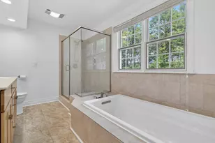 2 Larchwood Ln, East Lyme, CT 06333 - Photo 23