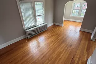 121 Cambridge St, West Hartford, CT 06110 - Photo 1