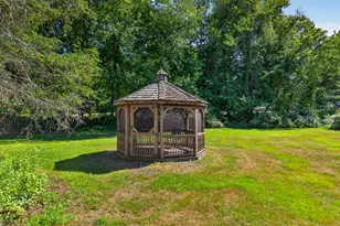 15 Silverbrook Ln, Clinton, CT 06413 - Photo 37
