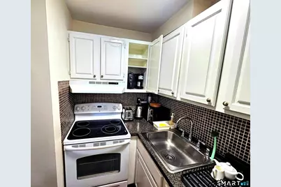 100 York Street #17K, New Haven, CT 06511 - Photo 13