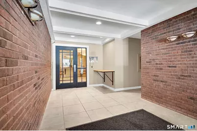 799 Prospect Avenue #A5, West Hartford, CT 06105 - Photo 29