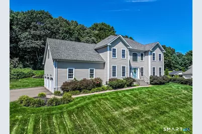 47 Ridgewood Terrace, North Haven, CT 06473 - Photo 1