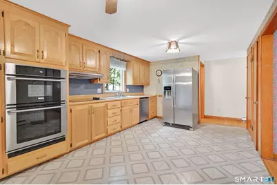 23 Parky Drive, Enfield, CT 06082 - Photo 13