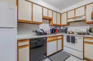 1001 Old Colony Rd, Meriden, CT 06451 - Photo 7