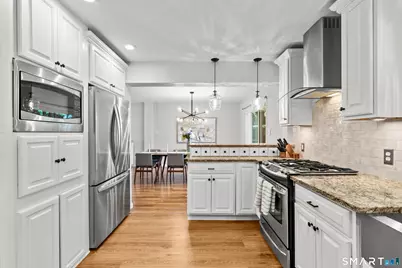 42 Highland Road #6, Stamford, CT 06902 - Photo 5