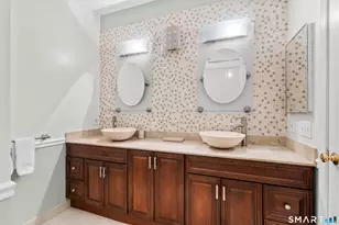 42 Highland Rd, Stamford, CT 06902 - Photo 21