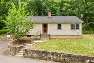 1218 Woodruff St, Southington, CT 06489 - Photo 3