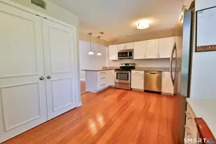 945 Heritage Vlg, Southbury, CT 06488 - Photo 7