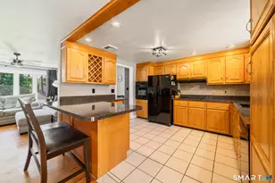 1233 Willard Ave, Newington, CT 06111 - Photo 11
