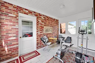 104 Exeter St, Hartford, CT 06106 - Photo 31