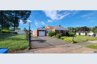 104 Exeter Street, Hartford, CT 06106 - Photo 1
