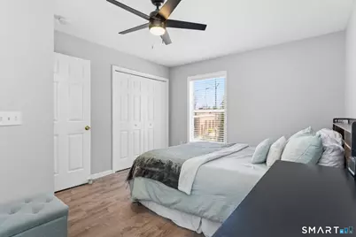 21 Chase Street, Stonington, CT 06379 - Photo 11