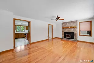 33 Woodmar Cir, South Windsor, CT 06074 - Photo 5