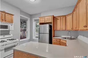 189 Wooster St, New Haven, CT 06511 - Photo 1