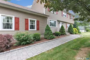 460 Stonehouse Rd, Trumbull, CT 06611 - Photo 3