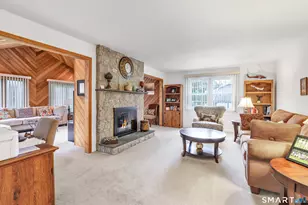 460 Stonehouse Rd, Trumbull, CT 06611 - Photo 11