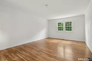 29 Coachlamp Ln, Darien, CT 06820 - Photo 19