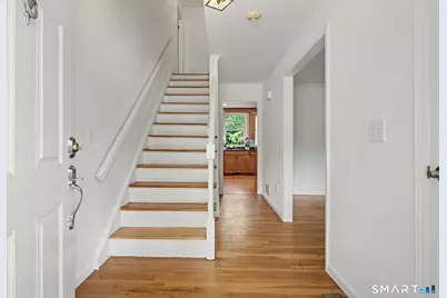 29 Coachlamp Lane, Darien, CT 06820 - Photo 3