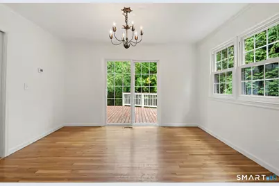 29 Coachlamp Lane, Darien, CT 06820 - Photo 9