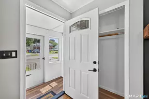 82 Crystal St, Wethersfield, CT 06109 - Photo 11