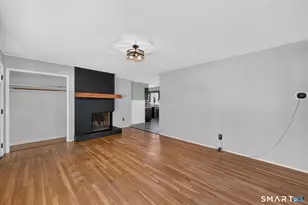 82 Crystal St, Wethersfield, CT 06109 - Photo 9