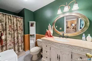 105 Inwood Ln, Bristol, CT 06010 - Photo 31