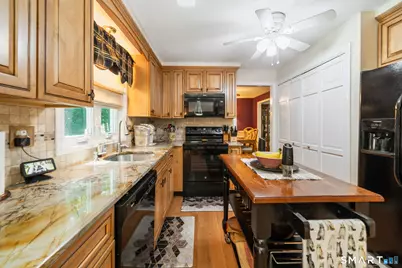 105 Inwood Lane, Bristol, CT 06010 - Photo 17