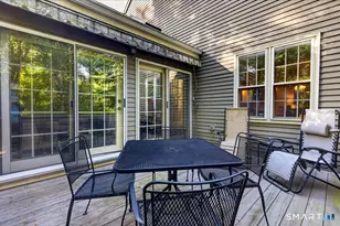 40 Eaton Woods Rd, Hamden, CT 06518 - Photo 29