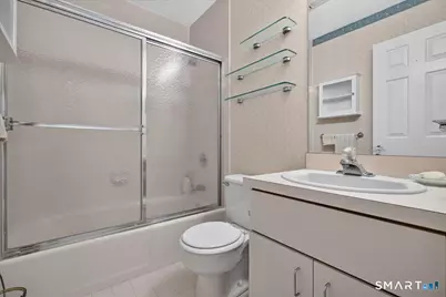 40 Eaton Woods Road #40, Hamden, CT 06518 - Photo 19