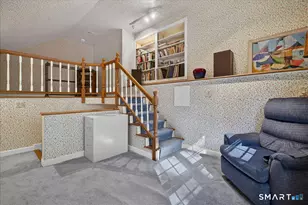 40 Eaton Woods Rd, Hamden, CT 06518 - Photo 9