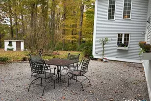 3 Naomi Ln, East Lyme, CT 06333 - Photo 7