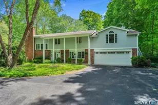 3 Naomi Ln, East Lyme, CT 06333 - Photo 1
