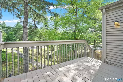 19 E Greenbriar Drive, Farmington, CT 06032 - Photo 27